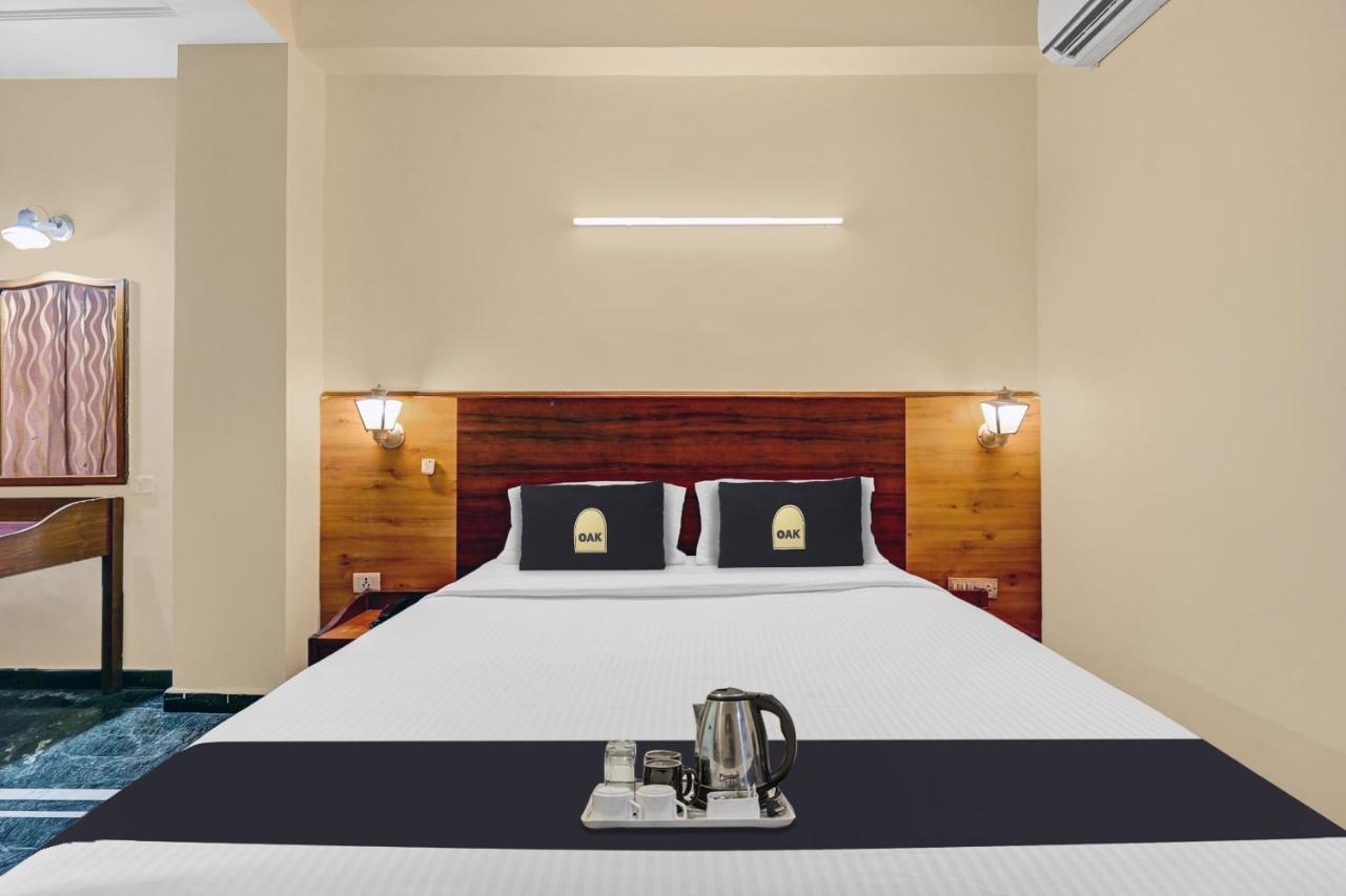 Super Townhouse Oak Hotel Belsons Taj Mahal Secunderabad Ngoại thất bức ảnh