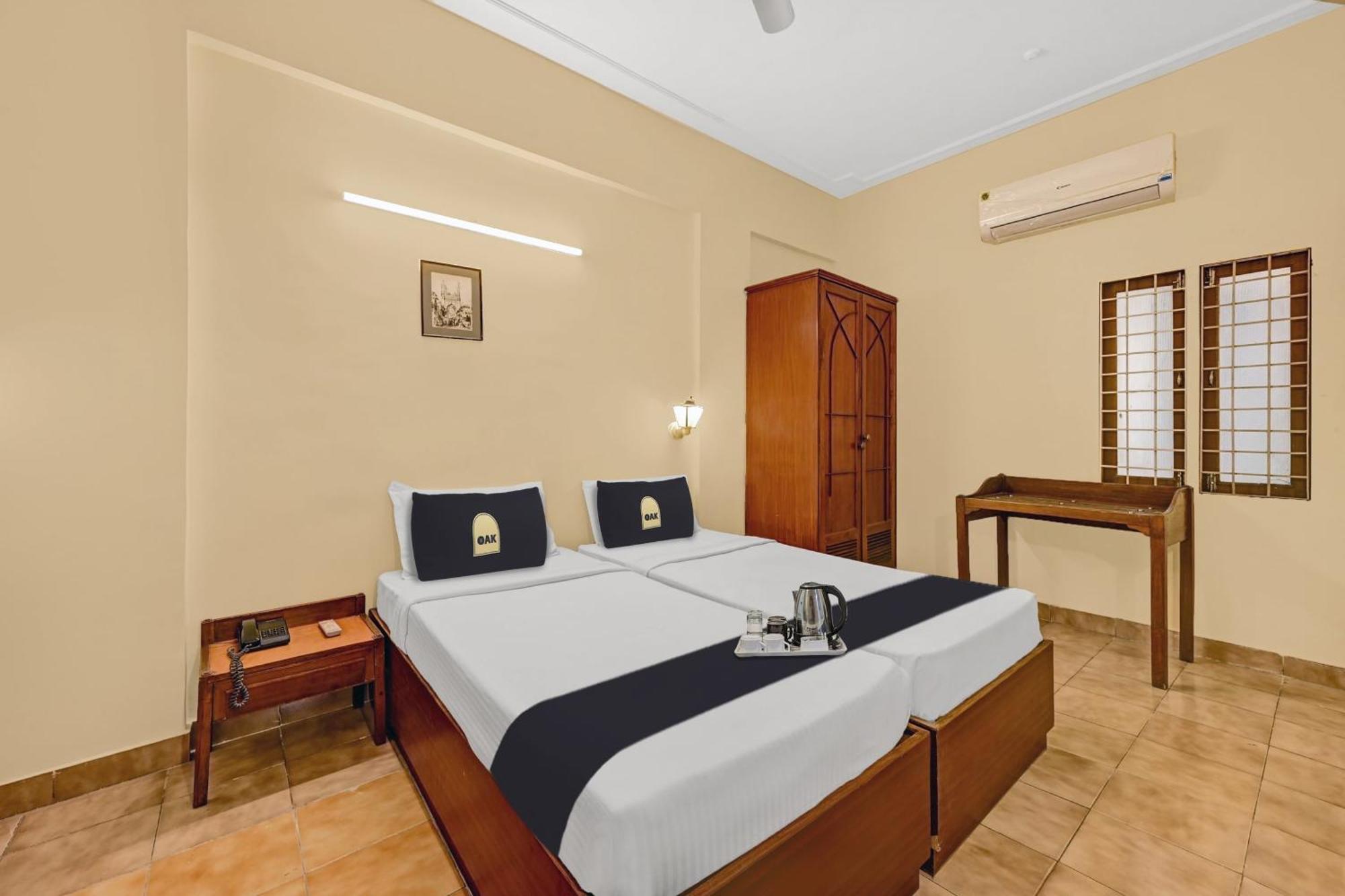 Super Townhouse Oak Hotel Belsons Taj Mahal Secunderabad Ngoại thất bức ảnh