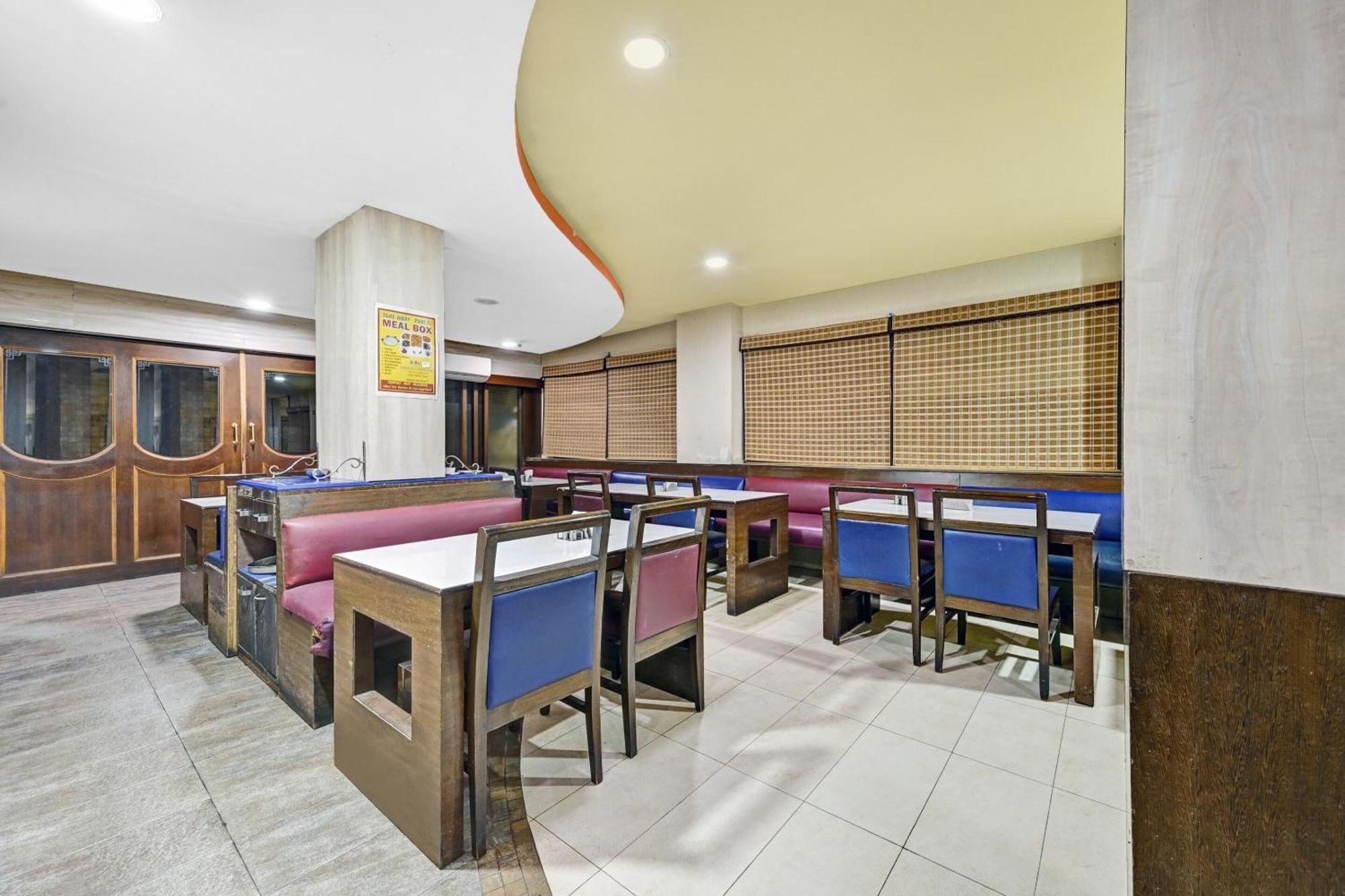Super Townhouse Oak Hotel Belsons Taj Mahal Secunderabad Ngoại thất bức ảnh